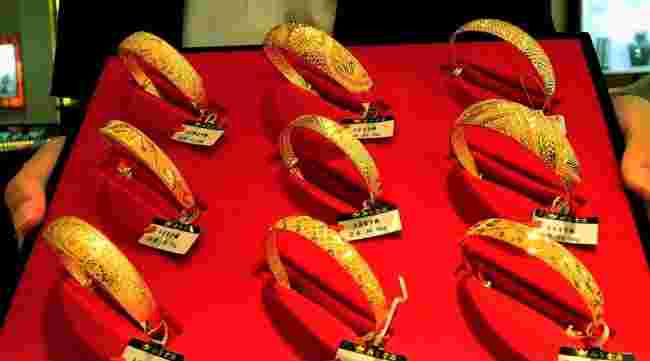 中国珠宝十大名牌中国珠宝前十名品牌-第1张图片-翡翠网 中国珠宝十大名牌中国珠宝前十名品牌-第1张图片-翡翠网