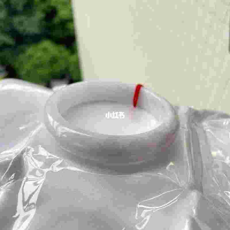 关于翡翠手镯的取件方法的信息-第2张图片-翡翠网