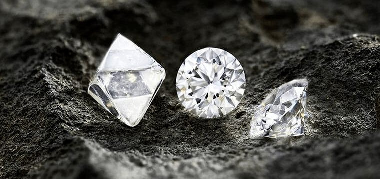 手机灯怎么测钻戒真假,怎么鉴别钻石真假-第2张图片-翡翠网