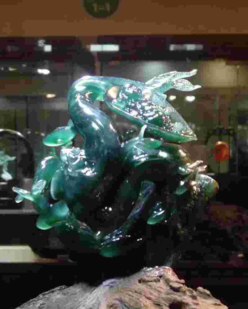 中国翡翠品牌排行榜前十名,中国翡翠-第1张图片-翡翠网