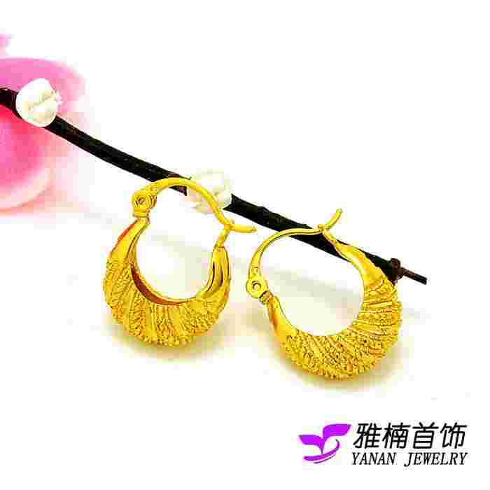 金耳环的款式2022,金耳环的款式2022那种最好看-第1张图片-翡翠网 金耳环的款式2022,金耳环的款式2022那种最好看-第1张图片-翡翠网