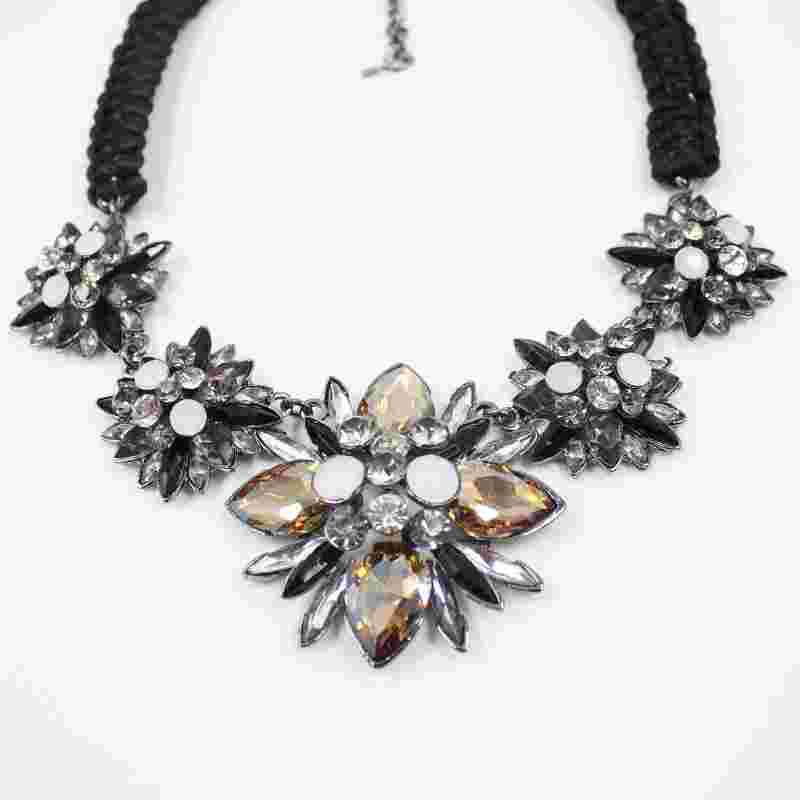 奢侈品项链品牌排行榜前十名多少钱奢侈品项链品牌排行榜前十名-第1张图片-翡翠网