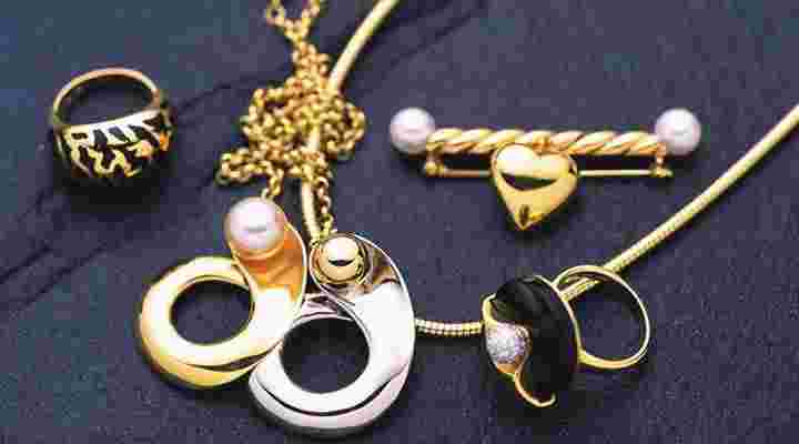 黄金品牌排行榜前十名中国黄金品牌排行榜前十名-第2张图片-翡翠网 黄金品牌排行榜前十名中国黄金品牌排行榜前十名-第2张图片-翡翠网