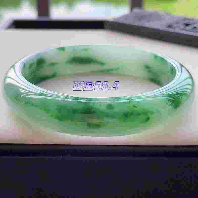 紫蓝罗飘绿翡翠手镯好吗值钱吗,紫蓝罗飘绿翡翠手镯好吗-第2张图片-翡翠网 紫蓝罗飘绿翡翠手镯好吗值钱吗,紫蓝罗飘绿翡翠手镯好吗-第2张图片-翡翠网