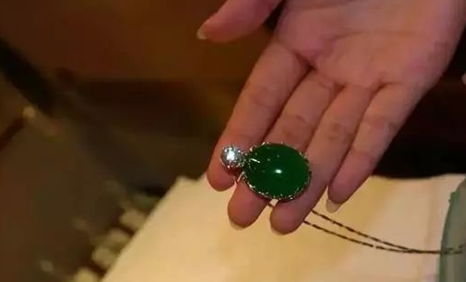 翡翠王小说翡翠王小说听书-第1张图片-翡翠网