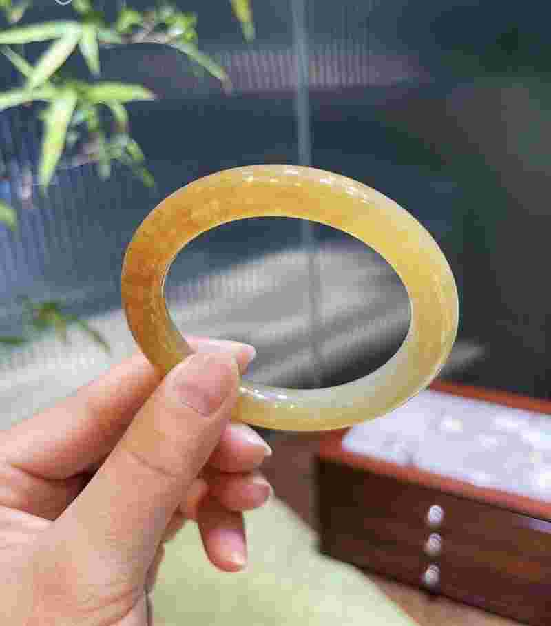 美女
翡翠手镯值多少钱美女
翡翠手镯值多少钱一个-第1张图片-翡翠网 美女
翡翠手镯值多少钱美女
翡翠手镯值多少钱一个-第1张图片-翡翠网