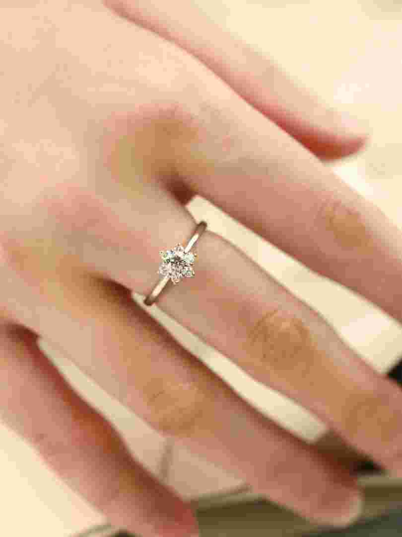 dr钻戒30分大概多少钱钻戒30分多少钱-第2张图片-翡翠网 dr钻戒30分大概多少钱钻戒30分多少钱-第2张图片-翡翠网