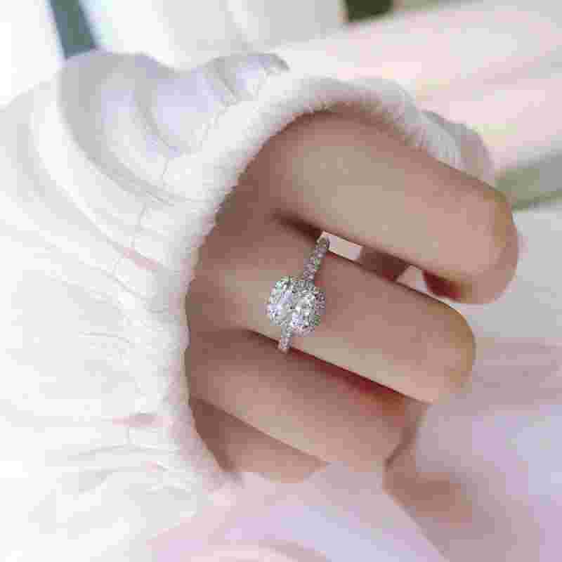 正常一克拉钻戒多少钱,正常一克拉钻戒多少钱垫形-第2张图片-翡翠网 正常一克拉钻戒多少钱,正常一克拉钻戒多少钱垫形-第2张图片-翡翠网