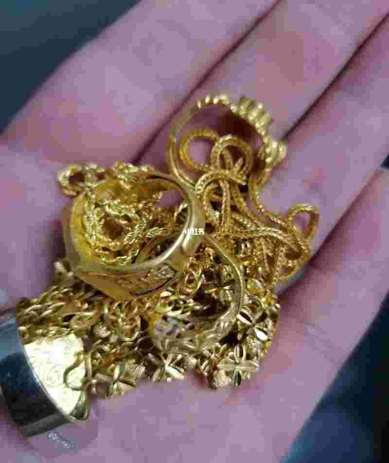 黄金回收新手入门黄金回收怎样流程是正确的-第1张图片-翡翠网 黄金回收新手入门黄金回收怎样流程是正确的-第1张图片-翡翠网