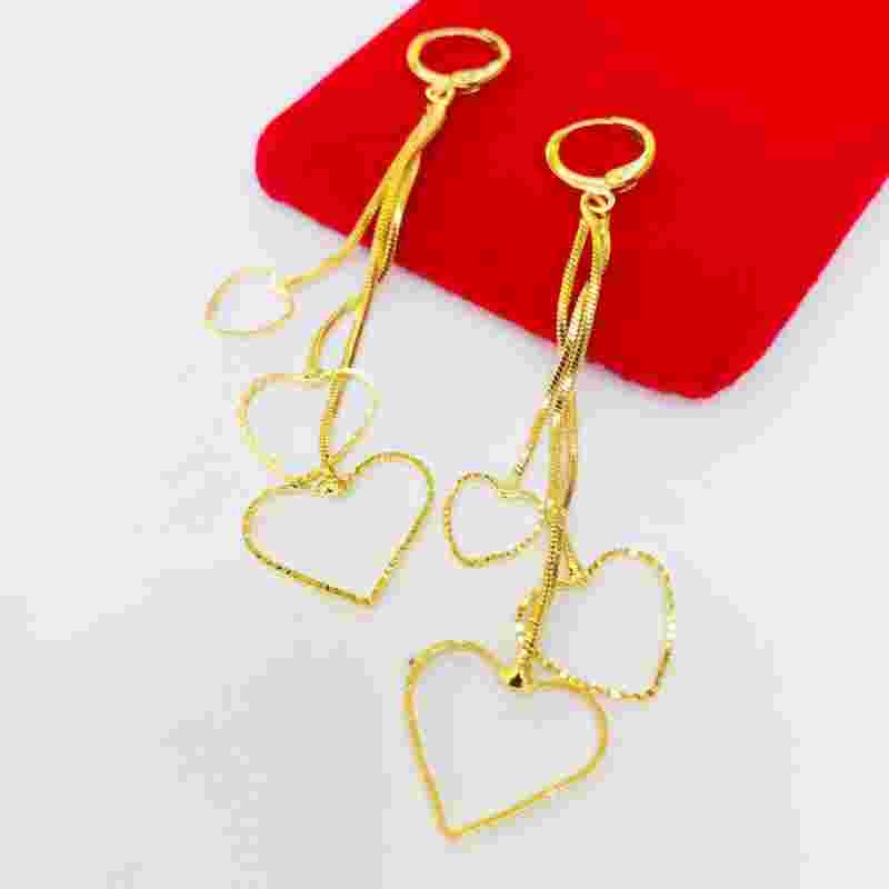 如何挑选黄金耳环挑选黄金耳环的技巧-第2张图片-翡翠网 如何挑选黄金耳环挑选黄金耳环的技巧-第2张图片-翡翠网