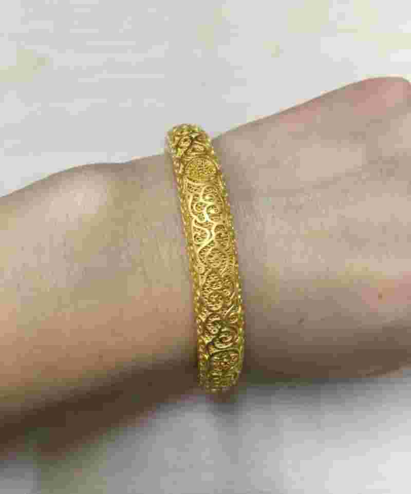 一个金镯子多少钱左右,一个金镯子多少钱-第2张图片-翡翠网