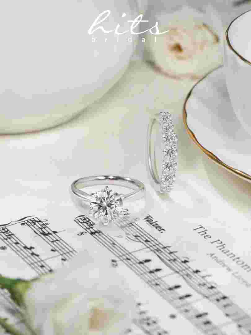 定制钻戒,dr定制钻戒-第1张图片-翡翠网 定制钻戒,dr定制钻戒-第1张图片-翡翠网