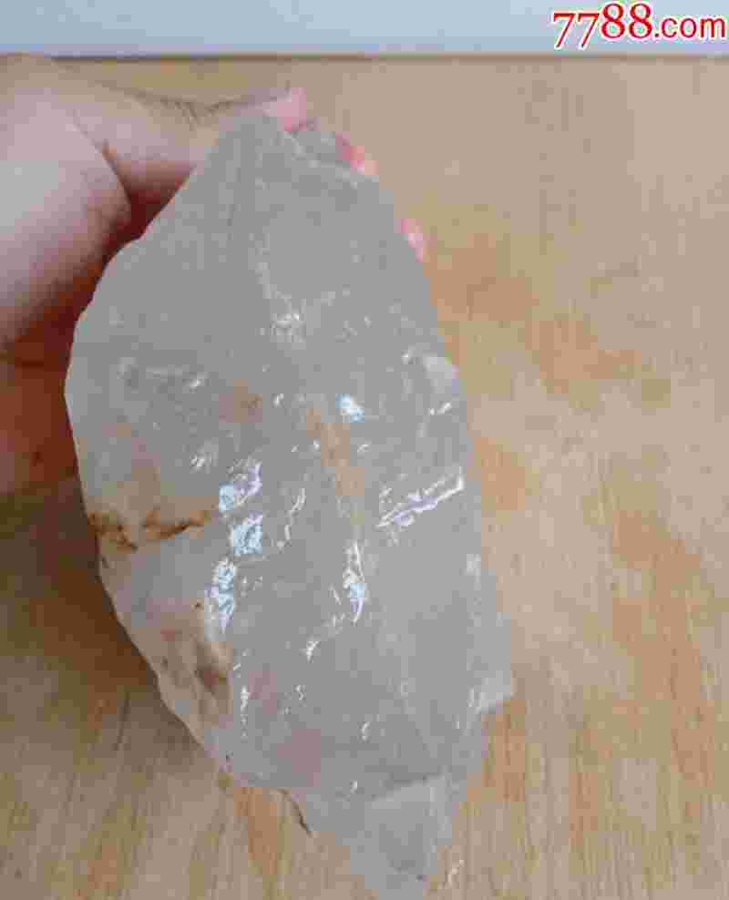 翡翠怎么保养才能变得透亮,如何挑选冰种翡翠原石-第1张图片-翡翠网