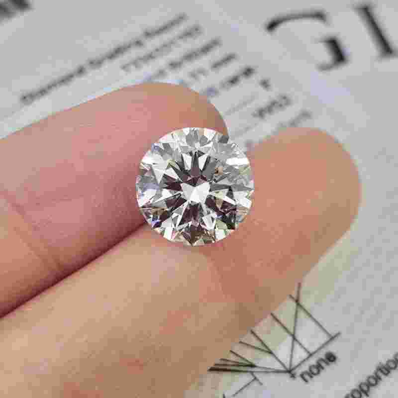 5克拉钻石大概多少钱,5克拉钻石大概多少钱一克-第1张图片-翡翠网 5克拉钻石大概多少钱,5克拉钻石大概多少钱一克-第1张图片-翡翠网