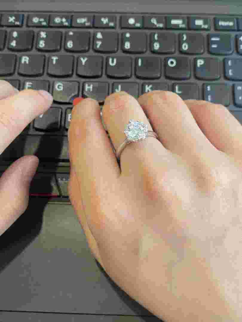 一克拉以下的钻石真的不值钱吗一克拉以下的钻石真的不值钱吗知乎-第1张图片-翡翠网