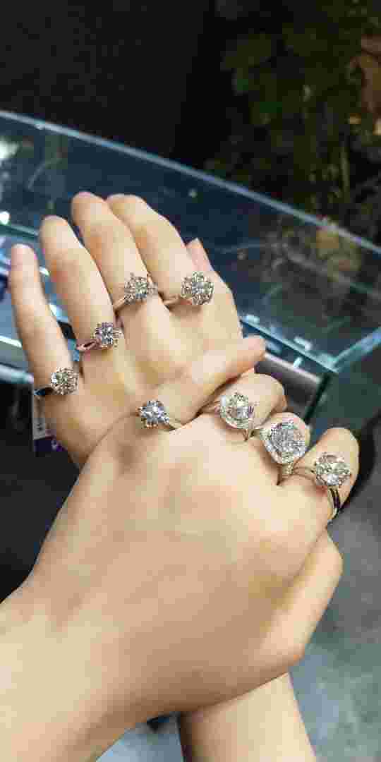 200克拉钻石值多少钱200克拉钻石值多少钱人民币-第1张图片-翡翠网 200克拉钻石值多少钱200克拉钻石值多少钱人民币-第1张图片-翡翠网