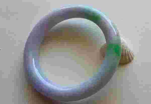 翡翠的等级划分,微信网名,翡翠的等级划分-第1张图片-翡翠网