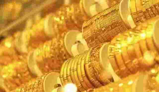 金价狂飙现在是入手“黄金期”吗,金价狂飙现在是入手黄金期吗为什么不涨-第1张图片-翡翠网