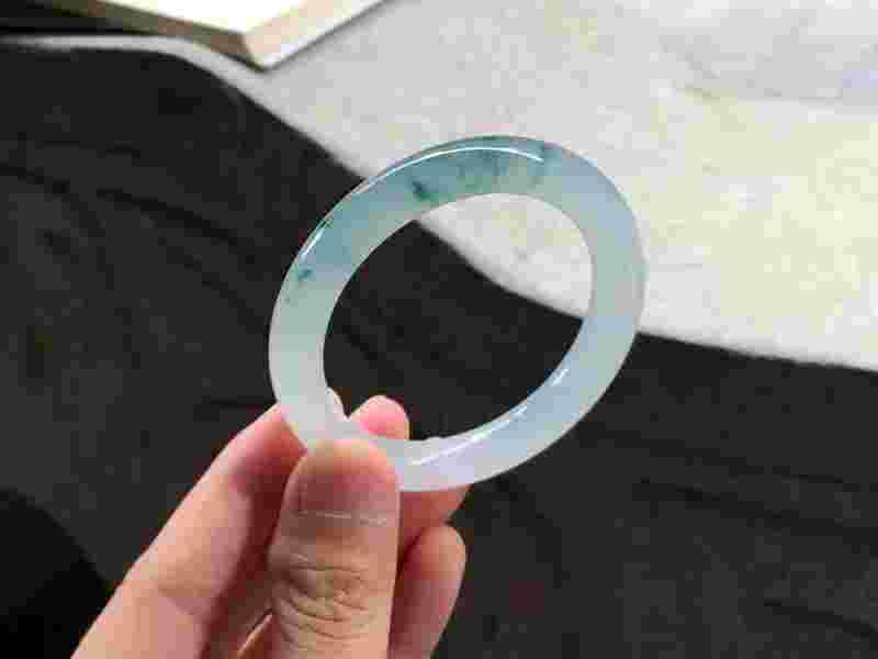 黄金手镯回收价格多少钱一克2023年9月份黄金手镯回收价格多少钱一克-第1张图片-翡翠网 黄金手镯回收价格多少钱一克2023年9月份黄金手镯回收价格多少钱一克-第1张图片-翡翠网