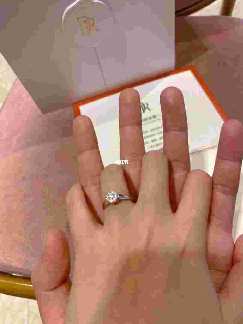 dr钻戒的钻石是真钻石吗dr钻戒的钻石怎么样-第1张图片-翡翠网 dr钻戒的钻石是真钻石吗dr钻戒的钻石怎么样-第1张图片-翡翠网