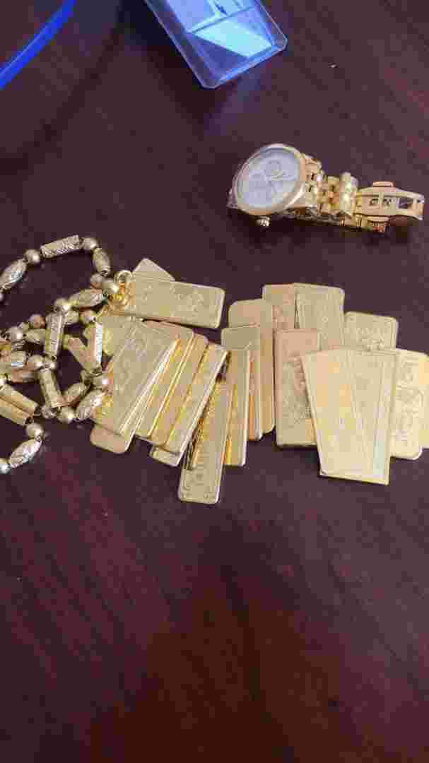 黄金回收多少钱一克 价格表黄金回收一般多少钱一克-第1张图片-翡翠网 黄金回收多少钱一克 价格表黄金回收一般多少钱一克-第1张图片-翡翠网