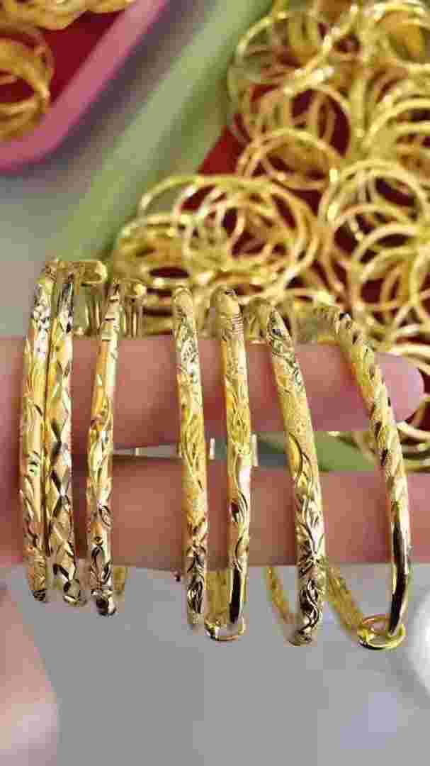 2000元能买一条金项链吗,2000元能买一条金项链吗周大生-第2张图片-翡翠网 2000元能买一条金项链吗,2000元能买一条金项链吗周大生-第2张图片-翡翠网