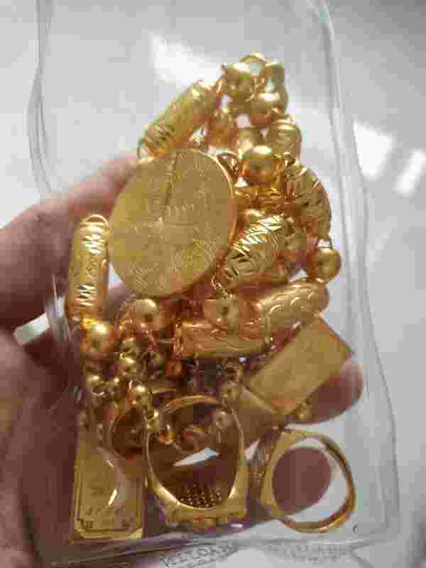 附近黄金回收店500米,我附近的黄金回收店-第1张图片-翡翠网