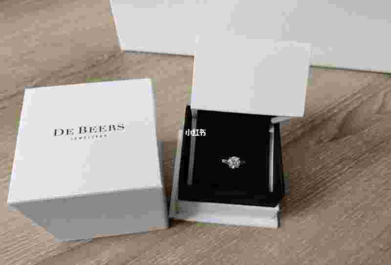 戴比尔斯钻戒官网,dr钻戒官网旗舰店-第2张图片-翡翠网 戴比尔斯钻戒官网,dr钻戒官网旗舰店-第2张图片-翡翠网