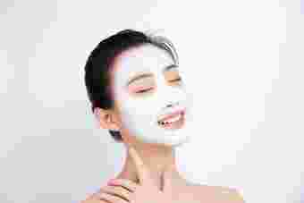 雅芳牛奶美肤面膜怎么用雅芳牛奶美肤面膜-第2张图片-翡翠网