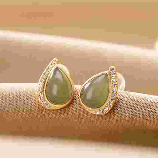 玉石耳钉图片价格,玉石耳钉图片价格大全-第1张图片-翡翠网 玉石耳钉图片价格,玉石耳钉图片价格大全-第1张图片-翡翠网