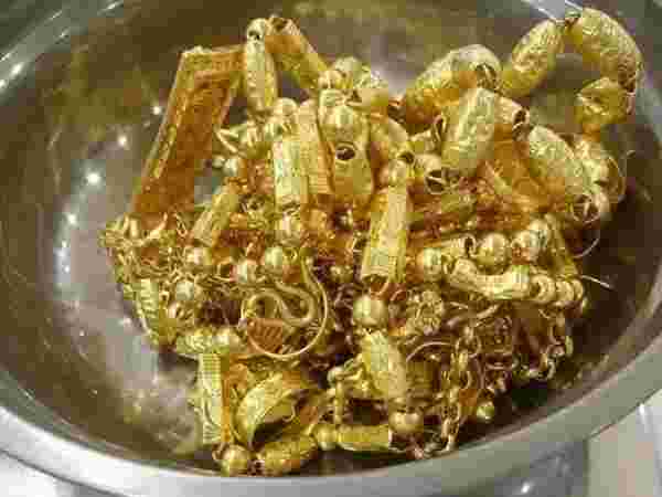 老凤祥黄金回收价格查询电话,老凤祥黄金回收价格查询-第1张图片-翡翠网 老凤祥黄金回收价格查询电话,老凤祥黄金回收价格查询-第1张图片-翡翠网