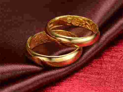 目前黄金戒指多少钱一克黄金戒指多少钱一克2021年价格表-第1张图片-翡翠网 目前黄金戒指多少钱一克黄金戒指多少钱一克2021年价格表-第1张图片-翡翠网