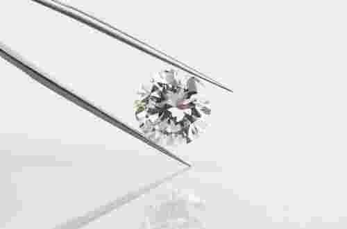 戴比尔斯培育钻石销售情况,戴比尔斯培育钻石-第2张图片-翡翠网 戴比尔斯培育钻石销售情况,戴比尔斯培育钻石-第2张图片-翡翠网