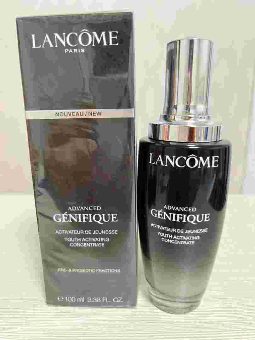 兰蔻小黑瓶真假鉴别兰蔻小黑瓶-第2张图片-翡翠网 兰蔻小黑瓶真假鉴别兰蔻小黑瓶-第2张图片-翡翠网