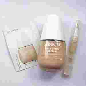 倩碧均衡粉底液,倩碧粉底液61还是62-第1张图片-翡翠网