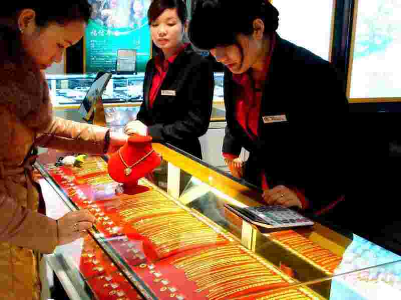 2022黄金为什么突然暴跌呢,2022黄金为什么突然暴跌-第2张图片-翡翠网 2022黄金为什么突然暴跌呢,2022黄金为什么突然暴跌-第2张图片-翡翠网