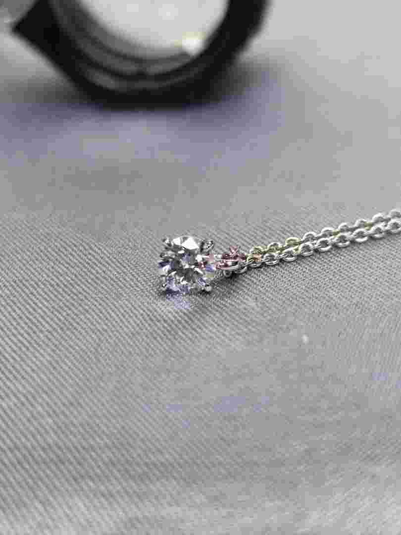 小钻石图片大全,小钻石图片-第2张图片-翡翠网 小钻石图片大全,小钻石图片-第2张图片-翡翠网