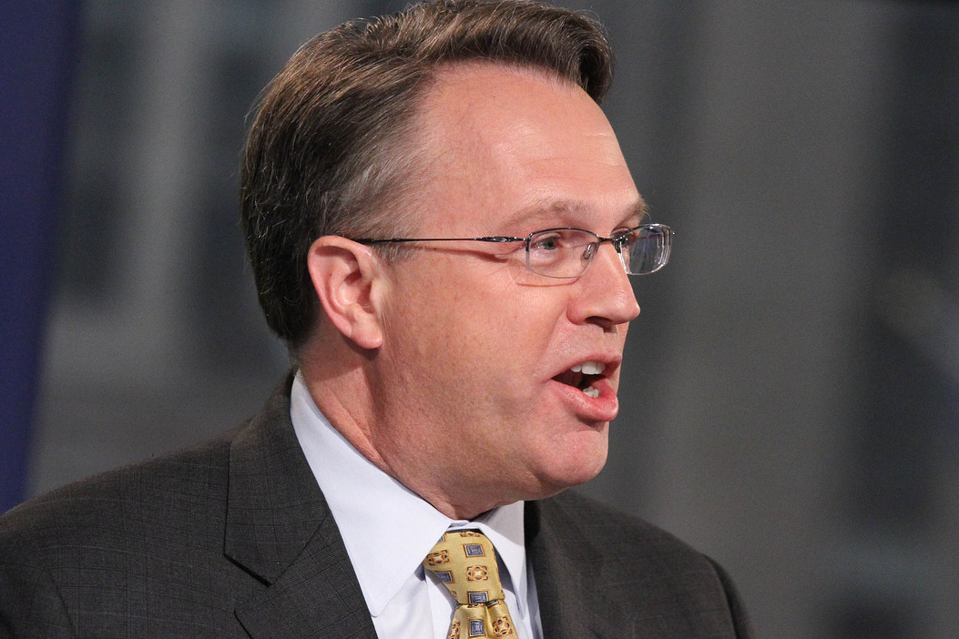 金市大鲤:美联储释放降息言论,金价涨跌底层逻辑在哪-第1张图片-翡翠网 金市大鲤:美联储释放降息言论,金价涨跌底层逻辑在哪-第1张图片-翡翠网