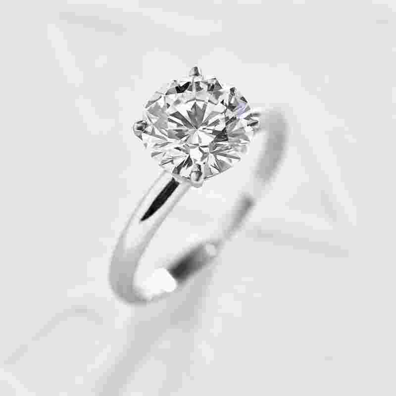 钻戒图片大全唯美图片高清,钻戒图片大全唯美图-第1张图片-翡翠网