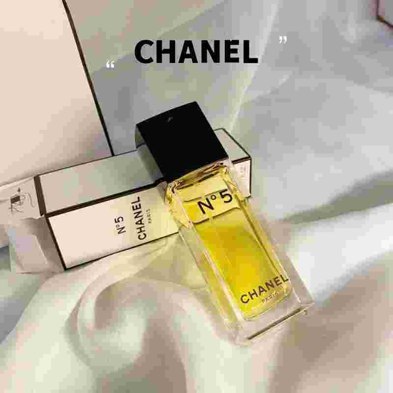 香奈儿五号香奈儿五号香水胸针多少钱-第1张图片-翡翠网
