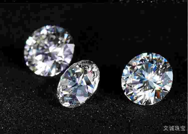 钻石和莫桑钻的区别培育钻石和莫桑钻的区别-第1张图片-翡翠网