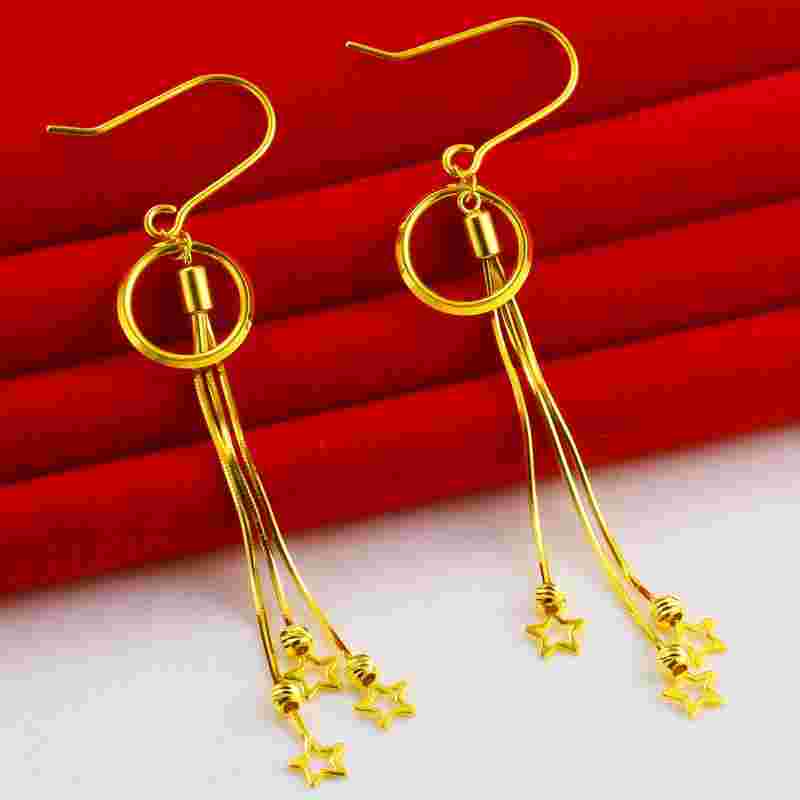 女黄金耳环一般多少克黄金耳环多少克适合女性戴-第1张图片-翡翠网 女黄金耳环一般多少克黄金耳环多少克适合女性戴-第1张图片-翡翠网