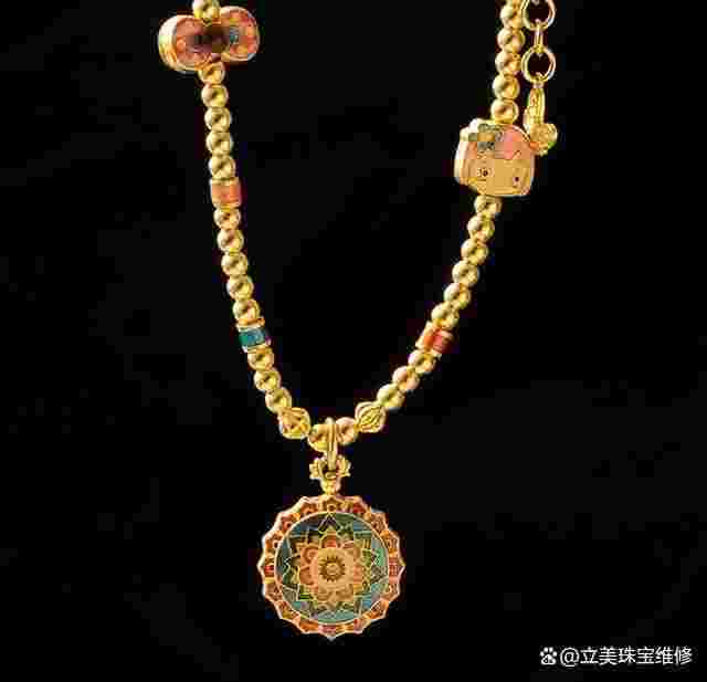 老凰祥和老凤祥黄金项链多少钱一克黄金项链多少钱一克?-第1张图片-翡翠网