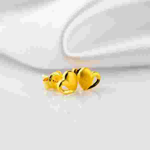 一克的黄金耳钉容易断吗一克金耳钉多少钱一克-第1张图片-翡翠网