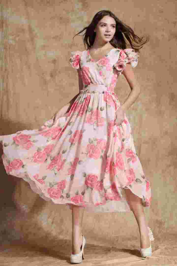 香薇儿原创女包设计师香薇儿-第1张图片-翡翠网