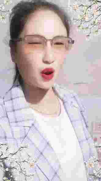 抖音晨曦姐姐最近怎么了抖音晨曦姐姐到底是什么瓜-第2张图片-翡翠网