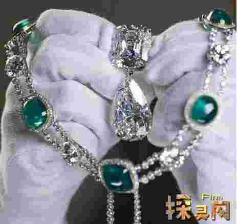 世界上最大的钻石图片,世界上最大的钻石而且是真的-第1张图片-翡翠网 世界上最大的钻石图片,世界上最大的钻石而且是真的-第1张图片-翡翠网