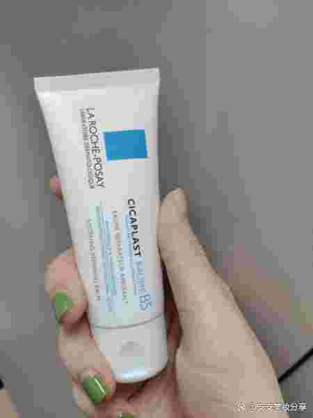 理肤泉怎么样适合什么皮肤年龄段理肤泉怎么样-第1张图片-翡翠网 理肤泉怎么样适合什么皮肤年龄段理肤泉怎么样-第1张图片-翡翠网