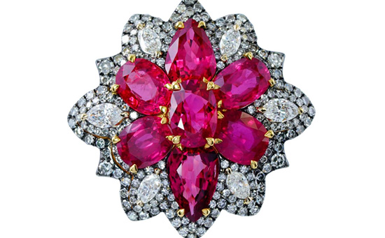 vy New York X Gemfields 推出合作系列 尽显宝石瑰丽繁复色彩-第2张图片-翡翠网 vy New York X Gemfields 推出合作系列 尽显宝石瑰丽繁复色彩-第2张图片-翡翠网