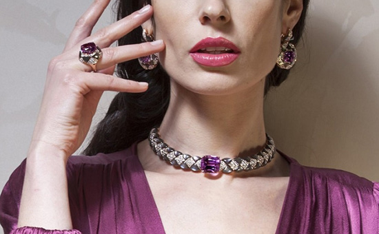 神秘魔幻色彩!Maison J'Or 推出 Gothica 系列-第1张图片-翡翠网 神秘魔幻色彩!Maison J'Or 推出 Gothica 系列-第1张图片-翡翠网